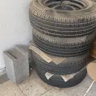 للبيع جنوط مرسيدس مع كفرات