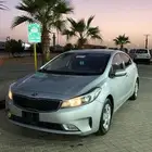 كيا سيراتو