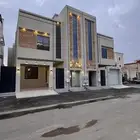 للبيع شقه ارضيه 6 غرف مع حوش وبايكه من 540 الف احد رفيده