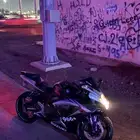 ريس سزوكي 750