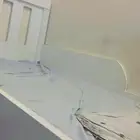 سرير اطفال مع المرتبة استخدام خفيف سبب البيع نقل