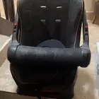 مقعد سيارة