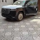 لاندكروزر 2025 L4 اسود جكسار سعودي