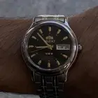 ساعه اورينت مخزنه جديده السعر خااص