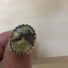 خاتم فضه عليه حجر