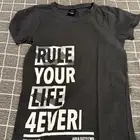 تيشيرت اسود مستعمل مقاس M