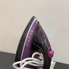 مكواة ملابس