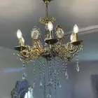 ثريات للبيع