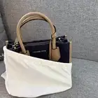 شنطة للبيع 300 ريال