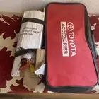 حقيبه وطفايه حريق هايالوكس تويوتاء