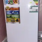 ثلاجه صفيره استخدام بسيط جداا كانها جديده