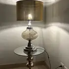 ابجورة ذهبيه وطاوله ذهبيه