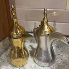 دلال للبيع