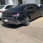 الانترا 2025 للون اسود سمارت