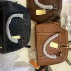 شنط وشوزات