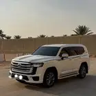 لاندكروزر 2022 نص فل