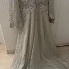 فستان نسائي