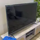 للبيع شاشه 65 بوصه