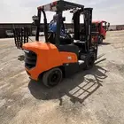 رافعة شوكية سكين فوركلفت للإيجار