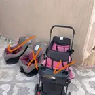 عربية وكرسي سيارة للاطفال