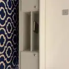 مكتبه