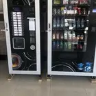 بيع مكاين سناك وقهوة ايطالية الصنع