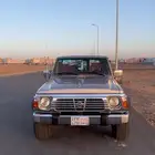 باترول 1994 ذهبي