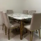 طاولة طعام جديدة المجمعة
