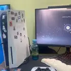 سوني فايف مع يد