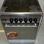 فرن للبيع شبه جديد