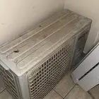 مكيف سبليت نظيف جدا  12 الف وحده