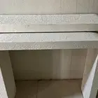 طاولة استقبال