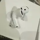 سماعة AirPods4