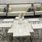 طاوله مع خدمه