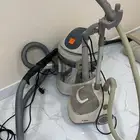 مكنسه كهربائيه وكوايه بخاريه