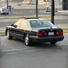 لكزز LS 400 للبيع أو البدل بهايلوكس 2008 وطالع