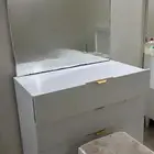 تسريحة مع الكرسي وسرير نفر ونص بالمرتبه والكومدينه