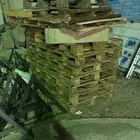 طبليات خشب معا زوايا حديد
