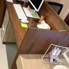 مكتب وطاوله