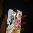 آيفون 16 وردي للبيع