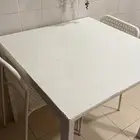 طاولة طعام ومنظم للبيع