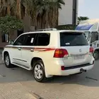 للبيع جيب لاندكروزر 2013