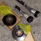 للبيع مساعدات خلفي وامامي. وهبات امامي حق مرسدس S500