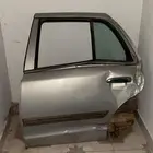 باب و قزازه فورد فكتوريا 2011