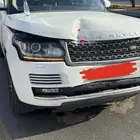 رنج روفر مصدوم