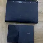 سوني 3 و 2 للبيع ومع الايادي حقتهم وشوي من اشرطه السوني 2
