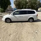 كيا كرنفال 2012