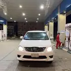 انوفا نص فل 2012 قير عايدي