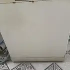 غسالة صحون وسرير ودولاب وبعض المقتنيات