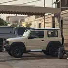 سوزوكي جمني 2025 3 أبواب قير عادي شبه جديد عداد 1800 كم فقط
